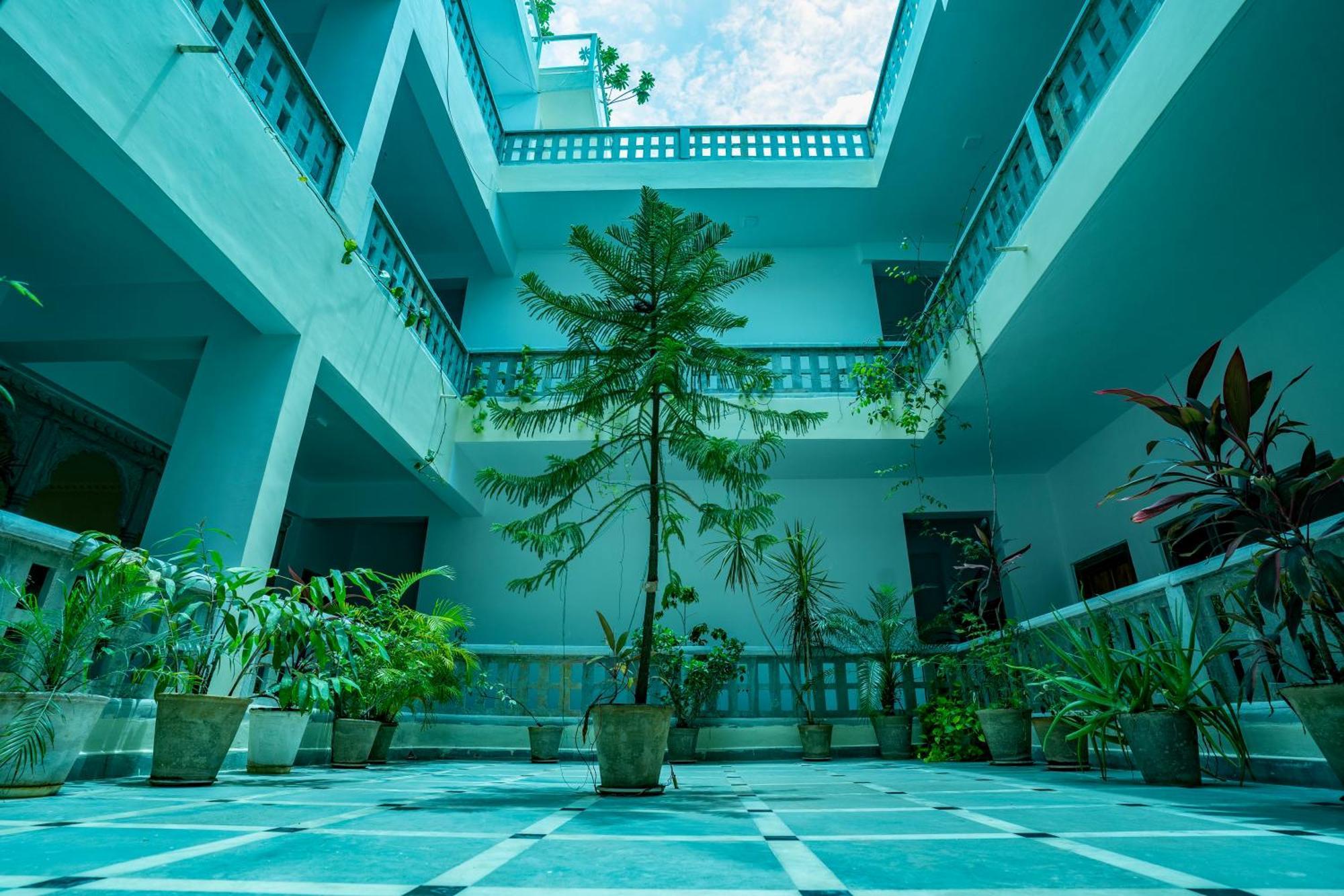Shiv Vilas Hotel Udaipur Exterior foto